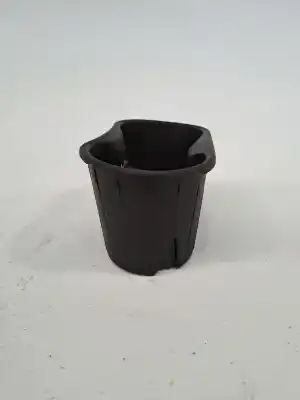 Pezzo di ricambio per auto di seconda mano plastica per ford focus lim. (cb8) trend riferimenti oem iam 1781016  bm51a046b94ba35b8