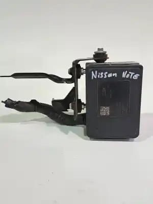Pezzo di ricambio per auto di seconda mano Centralina Abs per NISSAN NOTE Acenta Riferimenti OEM IAM 476603VU5B  