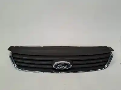 Pezzo di ricambio per auto di seconda mano Griglia Centrale Paraurti per FORD KUGA (CBS) Trend Riferimenti OEM IAM 1497839  8V418200AC