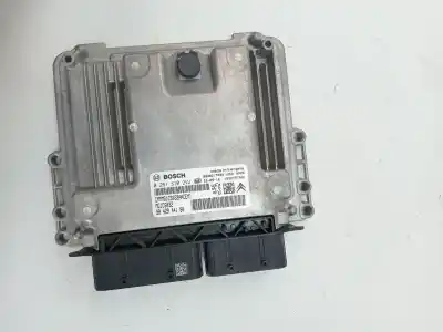 Gebrauchtes Autoersatzteil ecu-motorsteuergerät uce motorsteuergerät zum opel corsa, f 2019 --> 1.2i 74kw 2019 --> oem-iam-referenzen 9838217080