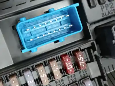 Автозапчасти б/у блок реле/предохранителей за opel corsa f (2019 - ...) 1.2 thp ссылки oem iam 9845141280  2015dj3828