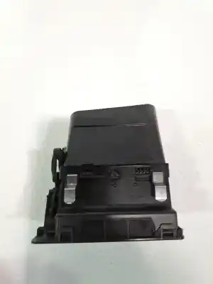 Автозапчасти б/у аэратор за ford c-max (cb3) 2.0 tdci cat ссылки oem iam 1751124  3m51r018b08ag3zhe