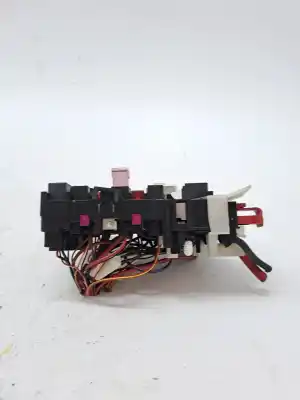 Second-hand car spare part fuse box unit for skoda superb combi (3t5) active oem iam references 5q0937615c  