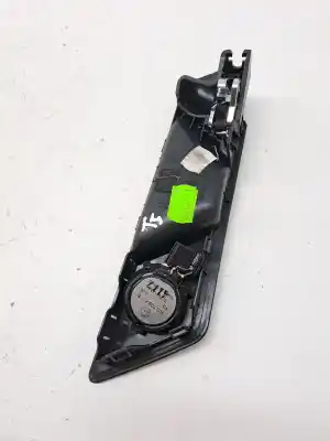 Автозапчастина б/у ліва задня внутрішня ручка для skoda superb combi (3t5) active посилання на oem iam 3t0839247  