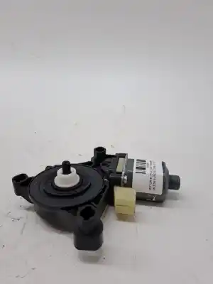 Автозапчастина б/у двиг скла задне ліво для skoda superb combi (3t5) active посилання на oem iam 5q0959801a  