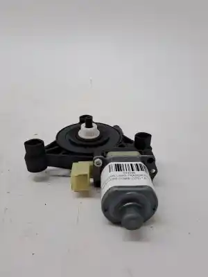 Автозапчастина б/у двиг скла задне ліво для skoda superb combi (3t5) active посилання на oem iam 5q0959801a  