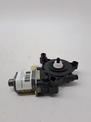 Автозапчастина б/у двиг скла задне ліво для skoda superb combi (3t5) active посилання на oem iam 5q0959801a  