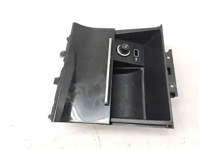 Автозапчастина б/у пластика для skoda superb combi (3t5) active посилання на oem iam 3v1863077acyl3  