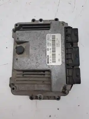 Автозапчасти б/у БЛОК УПРАВЛЕНИЯ ДВИГАТЕЛЕМ за RENAULT LAGUNA II (BG0)  ссылки OEM IAM 8200470952  281011723