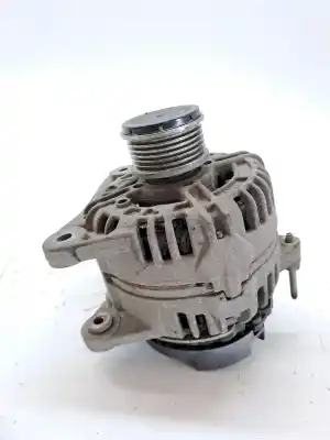 Second-hand car spare part alternator for renault clio iii 1.5 dci diesel oem iam references 8200660033  