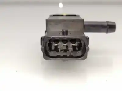 Second-hand car spare part pressure sensor for opel corsa d 1.3 16v cdti oem iam references 55566186  