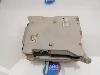 Second-hand car spare part fuse box unit for lexus is 200 (ds2/is2) d-cat oem iam references 8273053020  