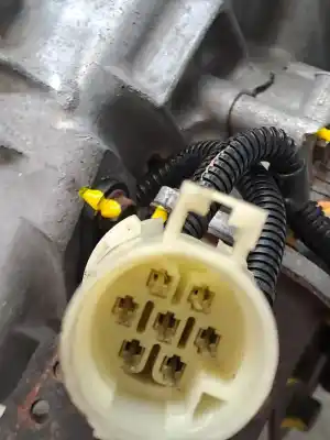 Автозапчасти б/у коробка передач за ssangyong rodius 2.7 turbodiesel cat ссылки oem iam 7202700300 3200008050 720270