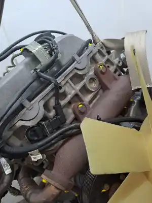 Автозапчастина б/у двигун комплект для ssangyong rodius 2.7 turbodiesel cat посилання на oem iam d27dt  665925