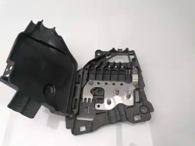 Pezzo di ricambio per auto di seconda mano scatola relè/fusibili per citroen c3 picasso 1.4 16v riferimenti oem iam 9801148580  