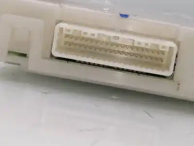 Pezzo di ricambio per auto di seconda mano modulo elettronico per nissan np300 pick-up (d23) 2.3 dci diesel cat riferimenti oem iam 277604kj0b  