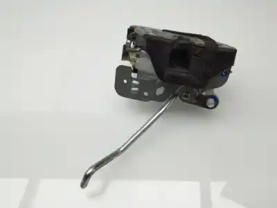 Second-hand car spare part left front door lock for suzuki jimny sn (fj) 1.3 16v cat oem iam references 8220281a00  