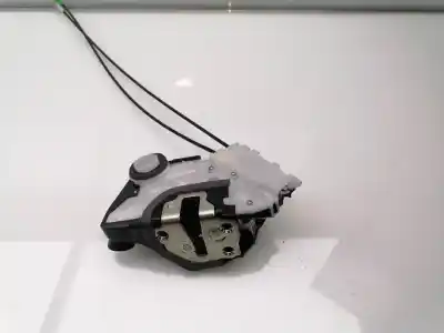 Автозапчастина б/у замок передніх дверей лівий для toyota yaris (ncp1/nlp1/scp1) 1.5 ts 106 cv / 78 kw посилання на oem iam 690400d520  
