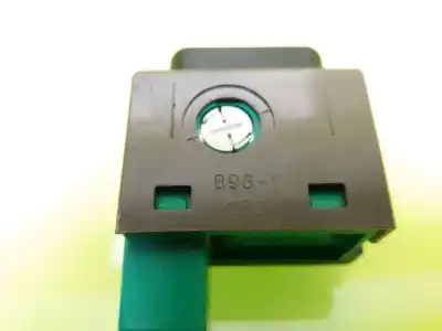Second-hand car spare part switch for lexus is 200 (ds2/is2) d-cat oem iam references 8498830130  15a895