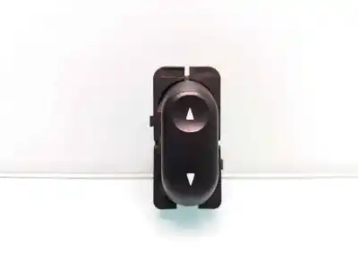 Pezzo di ricambio per auto di seconda mano INTERRUTTORE ALZACRISTALLI ANTERIORE DESTRO per LAND ROVER FREELANDER (LN)  Riferimenti OEM IAM   