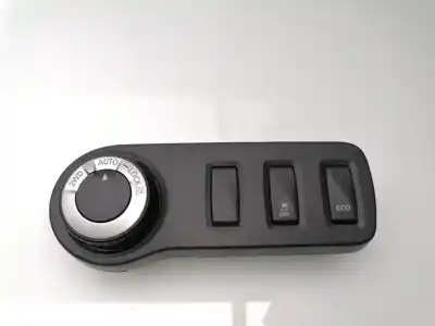 Pièce détachée automobile d'occasion Commutateur Multifonctions pour DACIA DUSTER DHD2 Références OEM IAM 8200796642  K9K658