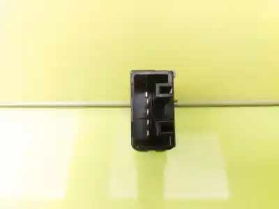 Second-hand car spare part switch for lexus is 200 (ds2/is2) d-cat oem iam references 15a530  
