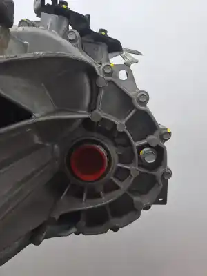 Second-hand car spare part gearbox for ssangyong tivoli * oem iam references 3102035001  