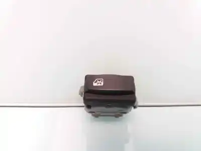 İkinci el araba yedek parçası  için RENAULT MEGANE II BERLINA 5P  OEM IAM referansları 28082  439193A
