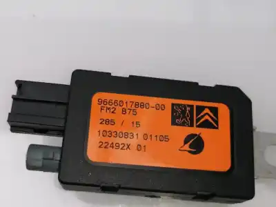 Автозапчастина б/у антена для ds 4 style посилання на oem iam 9666017880  