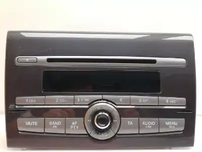 Recambio de automóvil de segunda mano de SISTEMA AUDIO / RADIO CD para FIAT BRAVO (182)  referencias OEM IAM 735451941  M068006