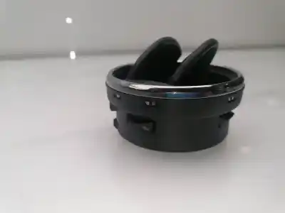 Автозапчастина б/у аераційна решіта для seat ibiza (6k) 1.6 посилання на oem iam 6j08191102zz  6j0819110