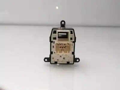 Second-hand car spare part rearview side mirror switch for kia carens ( ) 1.7 crdi cat oem iam references 93540a4010ca  299119276
