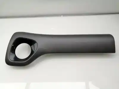 Peça sobressalente para automóvel em segunda mão MOLDAGEM por TOYOTA AYGO  Referências OEM IAM 550120H020  