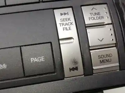Pezzo di ricambio per auto di seconda mano impianto audio / radio cd per mitsubishi montero (v80/v90) 3.2 di-d invite riferimenti oem iam 8002a256xa  