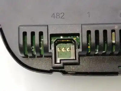Second-hand car spare part heating / air conditioning control panel for opel astra j (p10) 1.7 cdti (68) oem iam references 13360105  28299871