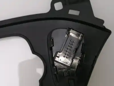 Pezzo di ricambio per auto di seconda mano modanatura per opel corsa e 1.3 16v cdti riferimenti oem iam 13391249  