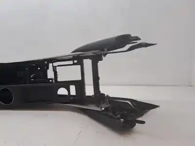 Автозапчастина б/у центральний подлокник для lexus is 300 (jce10) * посилання на oem iam 5892053031c3  5881053471c3