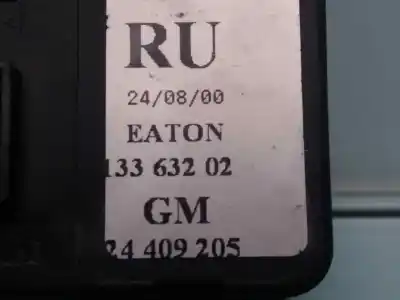 Автозапчасти б/у выключатель левого переднего окна за opel corsa c 1.2 16v cat (z 12 xe / lw4) ссылки oem iam 24409205  