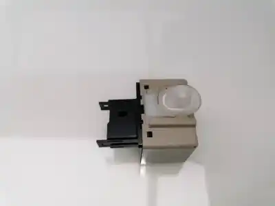 Second-hand car spare part electronic module for lexus is 200 (ds2/is2) d-cat oem iam references 8198030170  0665005641