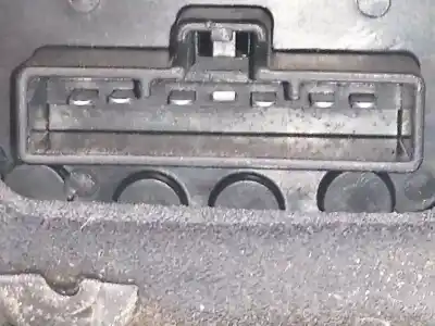 Автозапчасти б/у правый задний фонарь за ford c-max c-max ссылки oem iam 7m5113404ah  