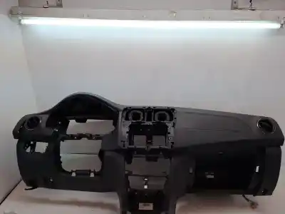 Автозапчастина б/у панель приладів для DACIA SANDERO * Посилання на OEM IAM 681004350R  