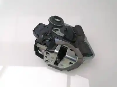 Second-hand car spare part rear right door lock for lexus is 200 (ds2/is2) d-cat oem iam references 6905053040