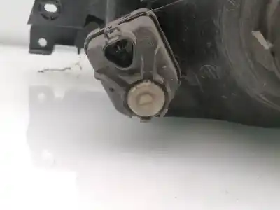 Автозапчасти б/у правая фара за mitsubishi montero (v60/v70) 3.2 di-d avance ссылки oem iam mr548034  