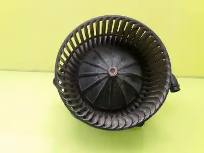 Pezzo di ricambio per auto di seconda mano MOTORE DI RISCALDAMENTO per NISSAN VANETTE CARGO (HC23)  Riferimenti OEM IAM 272207C302  