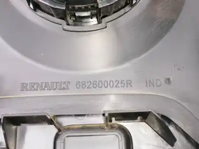 Pezzo di ricambio per auto di seconda mano modanatura per renault master ii phase 2 combi 3.0 dci riferimenti oem iam 682600025r  