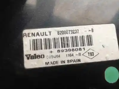 Автозапчасти б/у правый задний фонарь за renault megane ii sedán (lm0/1_) 1.9 dci (lm0g lm1g lm2c) ссылки oem iam 8200073237  89398081