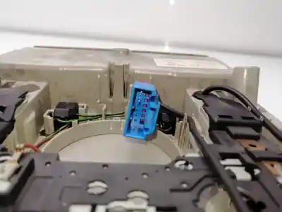 Peça sobressalente para automóvel em segunda mão luz interior por audi q7 (4l) 4l/xbunq1 referências oem iam 4l0947135f 4f0951177 