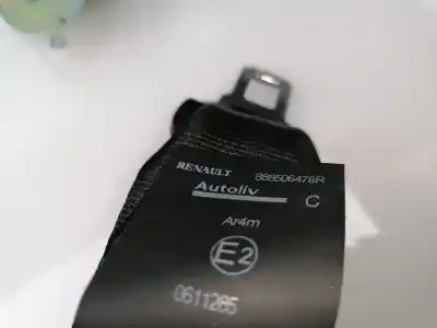 Автозапчастина б/у центральний задній ремін безпеки для dacia sandero * посилання на oem iam 888506476r  622488800d