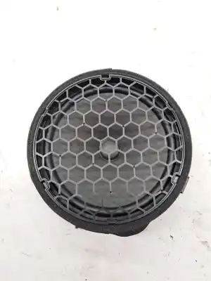 Pièce détachée automobile d'occasion HAUT-PARLEUR pour AUDI A3 (8V)  Références OEM IAM 8V0035415  