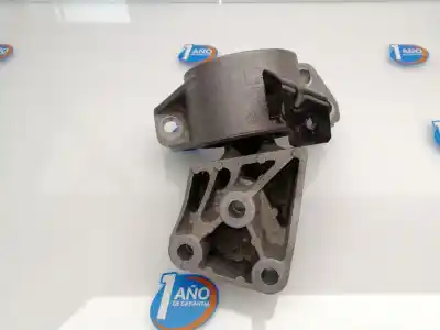 Pièce détachée automobile d'occasion SUPPORT MOTEUR pour FIAT DOBLO CARGO  Références OEM IAM 00517991100  